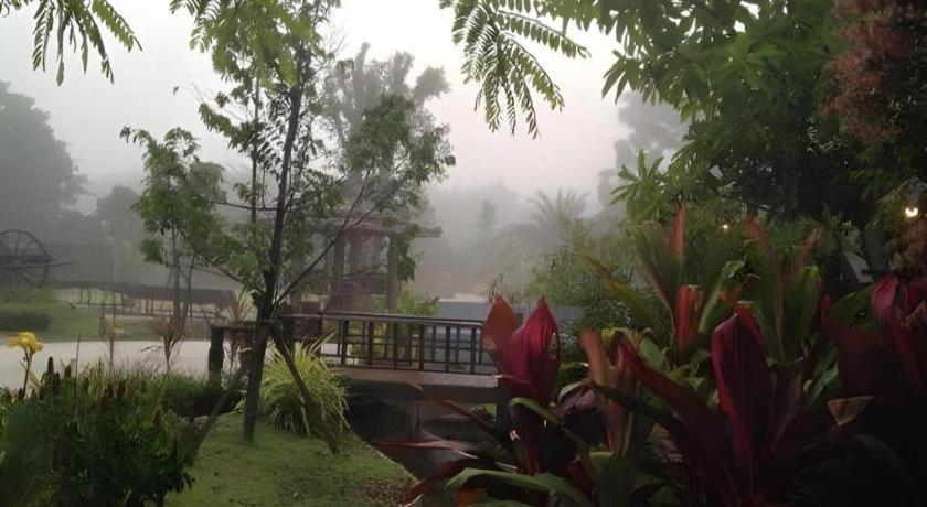 Burilamplai Resort Thung Yai Exterior photo
