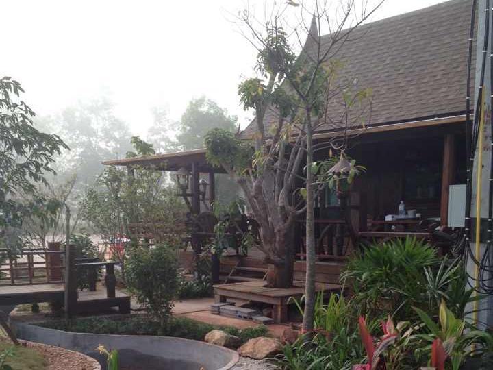 Burilamplai Resort Thung Yai Exterior photo
